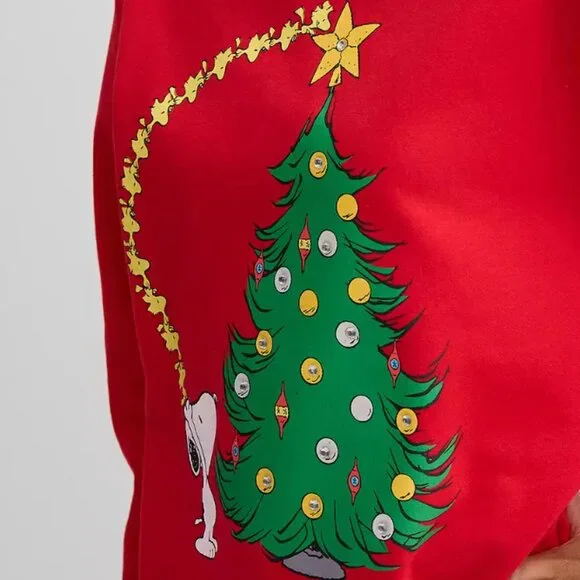 Juniors' Peanuts Snoopy Tis The Season Graphic Pullover XL - Picture 3 of 6